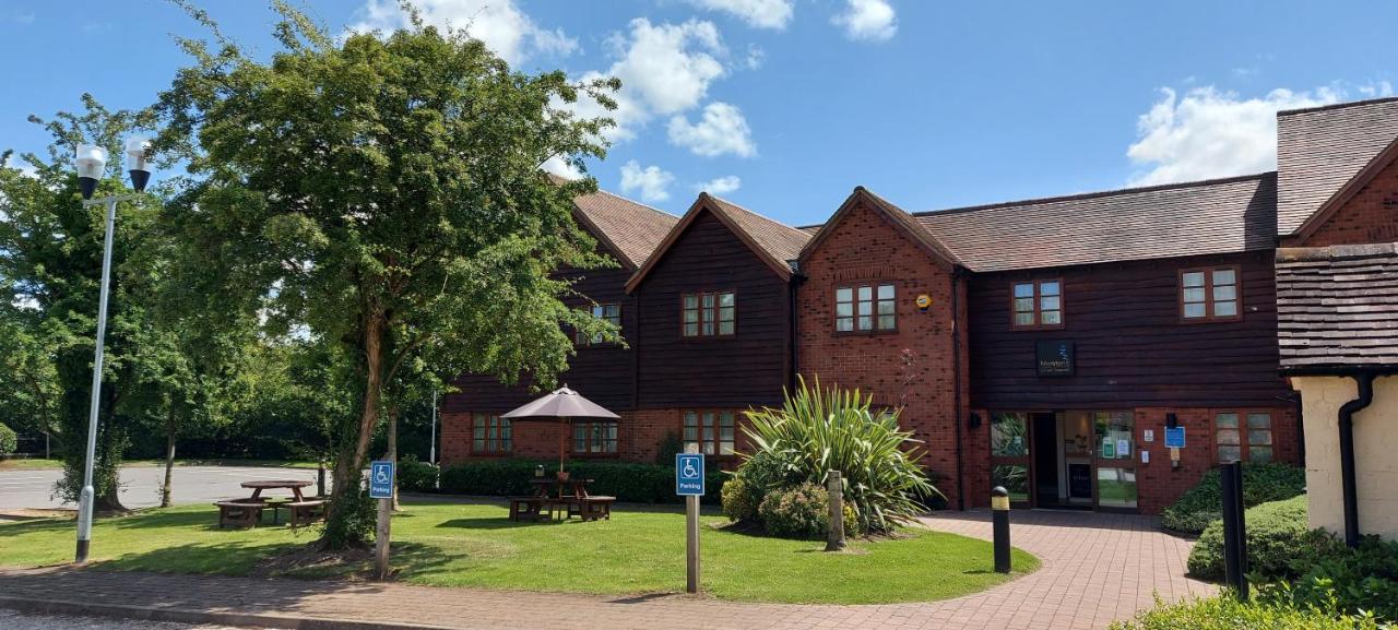 Meadow Farm Redditch By Marstons Inns Exteriér fotografie