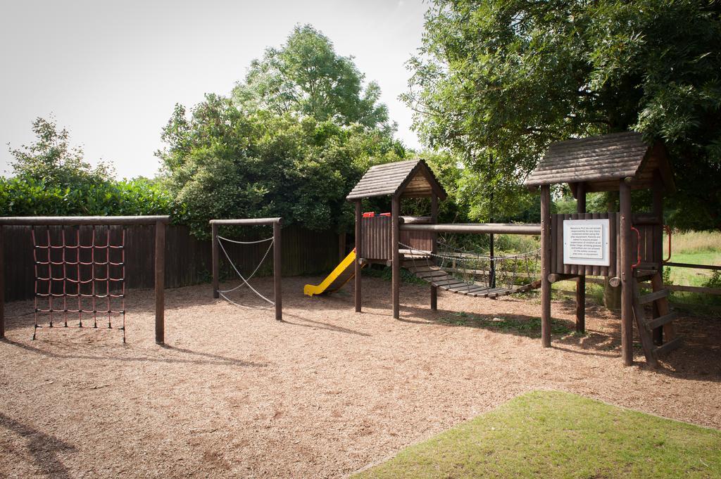 Meadow Farm Redditch By Marstons Inns Exteriér fotografie